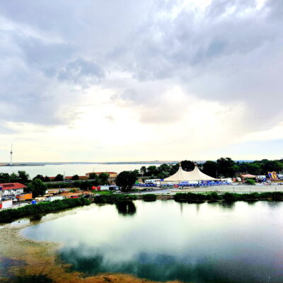 Poze exterior si cu marea se pot pune si pe prima pag sa atraga (1)