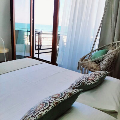 Poze exterior si cu marea se pot pune si pe prima pag sa atraga (7)